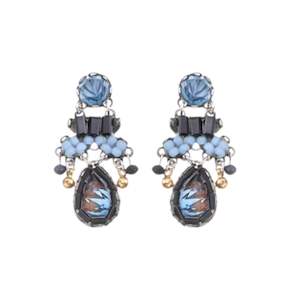 Jewelry: C2290 Handmade in Israel Ayala Bar earring