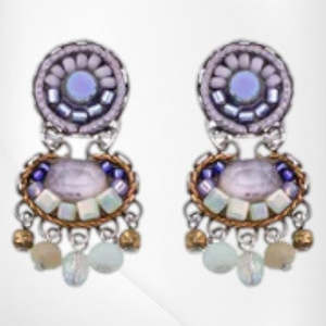 Jewelry: C2212 Handmade in Israel Ayala Bar earring