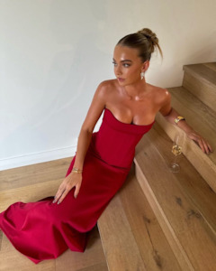 Hntr The Label: Louie Gown | Wine (XS)