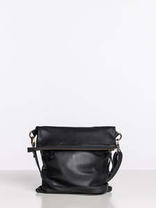 X L A B Wanderer Handbag Collection: Keyut Bag Black