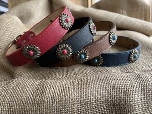 Products: Dog Collar with Chrysanthemum Metal Accessory - Styley Pets