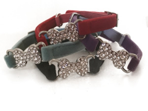 Products: Cat Collar with Bone - Styley Pets