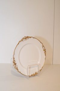 C07: White Plate with Gold Texture - STYLISH