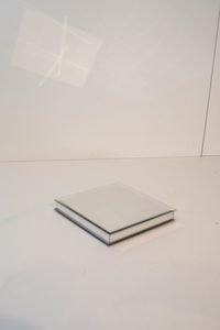 O97: Square Platform Mirror - STYLISH