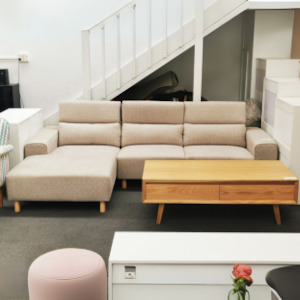 Modular Sofa: Chelsea Adjustable Sectional Sofa (Pearl)