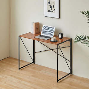 Computer Desk: Minimalist Desk