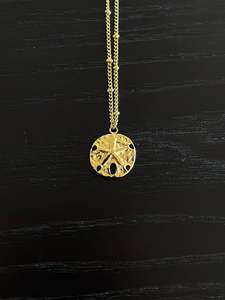 Products: ONE-OFF Sand Dollar | NECKLACE