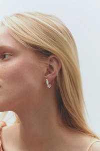 Gamba Earrings in Silver