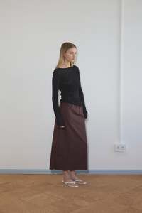 Bottoms: Mid Day Skirt in Umber