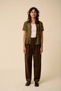 Bottoms: Henri Trouser in Chocolate