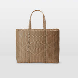 New Arrivals: Basket Tote Large in Sand