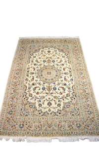 Hand Knotted Persian: Ardakan - Hand-Knotted Persian Rug