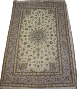 Cream Bell - Hand-knotted Persian Rug