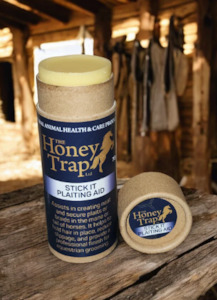 Plaiting Presentation: The Honey Trap Stick It Plaiting Aid