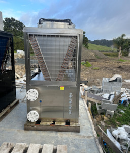 Commercial Pools: Astral Pool commercial 120KW Heat Pump