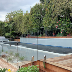 Black Heat Guard Thermal Blanket | Pool Covers