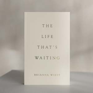 Brianna Wiest Books: The Life That's Waiting - Brianna Wiest