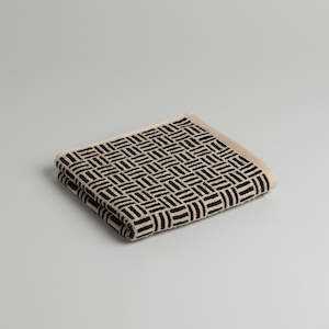 BAINA Torrens Hand Towel - Sand/Noir