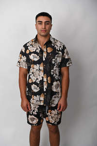 Gold Hydrangea Short Sleeve Shirt