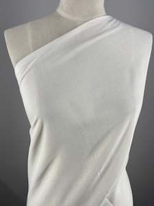 Woven: Plain Rayon - White - 140cm