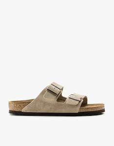 Birkenstock: Mens Arizona SFB Suede - Taupe
