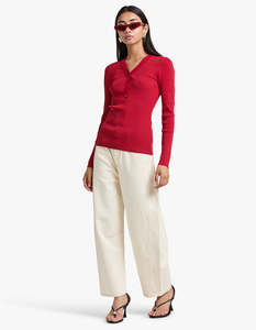 Sale: Saleonore V-Neck - Scarlet Sage