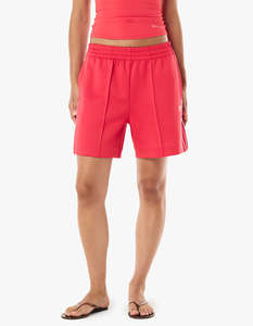 Online Exclusives: Man Down Track Short - Strawberry