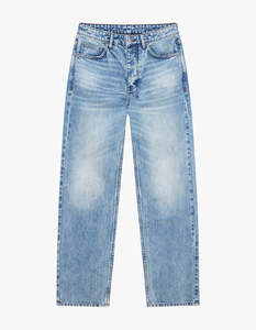 Hazlow Jean - Striker