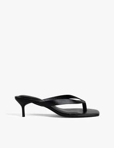 Thong Heel - Black