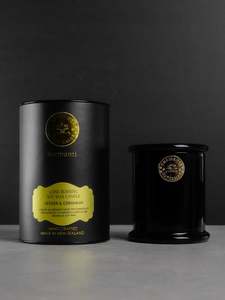 Vetiver & Geranium Soy Long Burning Candle 250g - Masculine Sophisticated & Modern.