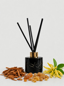 Surmanti Gifts: Relax Sleep Easy Crystal Reed Diffuser - Refillable