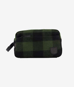 Island Bay Wash Bag