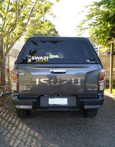 BORN TO HUNT STICKER (S)
