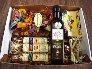 Gourmet Kitchen: Colourful Italian Pasta Night