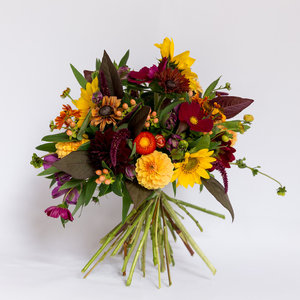 Products: Bright bouquet - Sweetpea and Jasmine