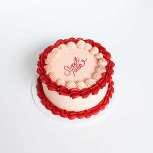 Custom Cakes Collection: Edible Image Vintage Cake