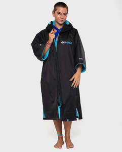 Swim Parka Jackets: Dryrobe Advance Unisex Short Sleeve - Black/Blue