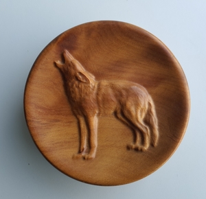 Products: WOLF TRINKET BOX KAURI - Swiss Wood Technician