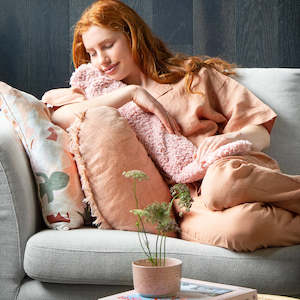 Homewares: Boucle LONG Hot Water Bottle 2L - Rose Quartz
