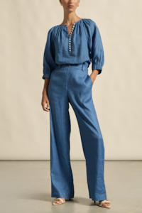 Zoe Kratzmann: Zoe Kratzmann Tranquil Top Shoreline