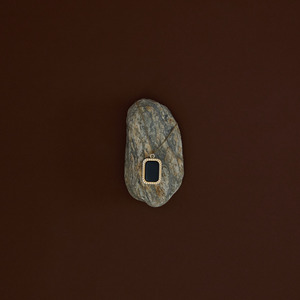 Frontpage: PRE-ORDER TAKE.IN | Breath Intelligence Necklace