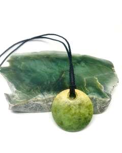 Products: New Zealand marsden kopae 3.8cm - Takutai Rere Jade