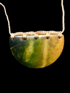 Products: Nz marsden kopae chest plate 6cm x4 cm - Takutai Rere Jade