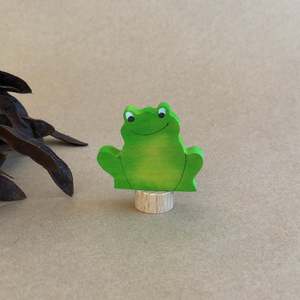 Decorations: FROG ~ CELEBRATION RING DECORATION ~ GRIMMS