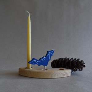 Decorations: BAT ~ CELEBRATION RING DECORATION ~ GRIMMS