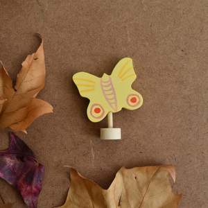 Spring: YELLOW BUTTERFLY ~ CELEBRATION RING DECORATION ~ GRIMMS