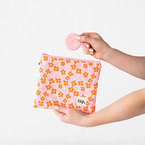 Carry Bag (KIKI & CO x TAP.)