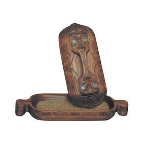 Rakau Wood Waka Huia Treasure Box: Waka Huia Haehae