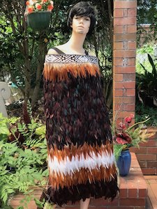Korowai Cloak Adult: Kehu