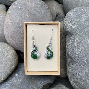 Taonga Jewellery Earrings: Twist Earrings